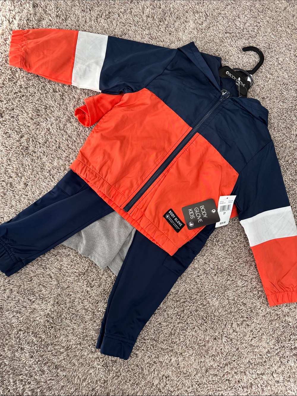 NWT 3T Body Glove set